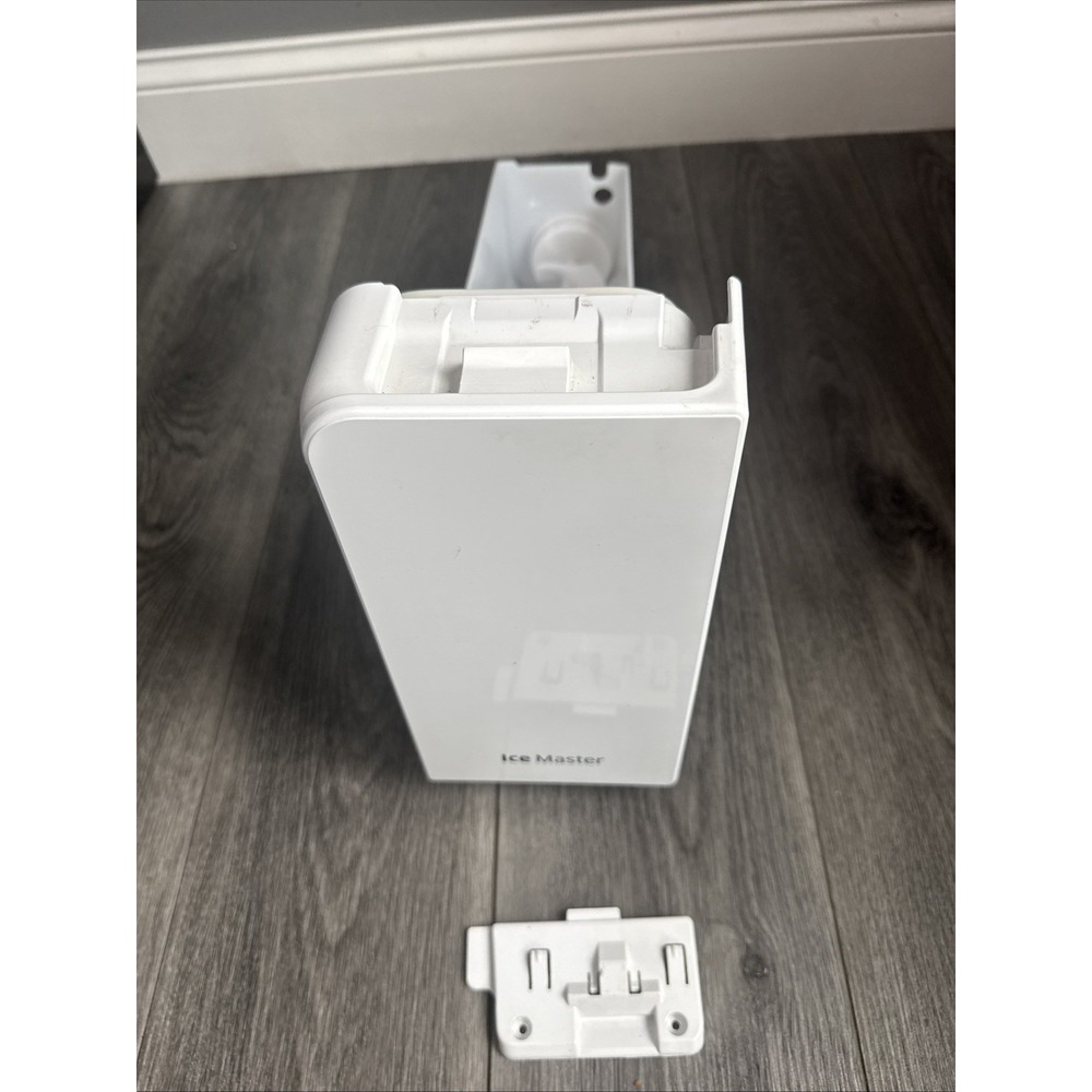 Refrigerator Ice Bin Samsung Part# DA97-14504C / DA97-14474C / DA97-14504A& Lock